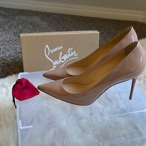 Christian Louboutin Nude patent leather size 10 worn once